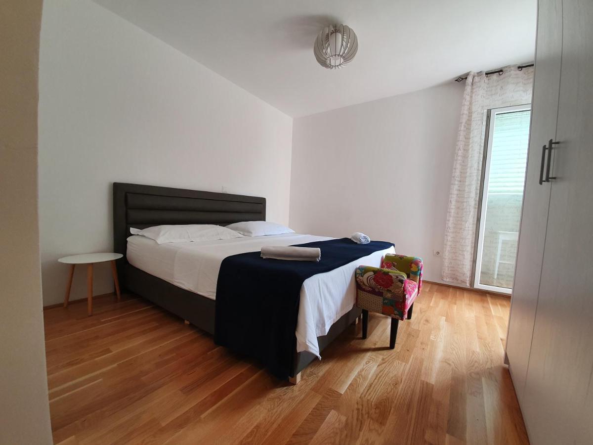 Apartment Pinna Nobilis, Private Parking มาคาร์สกา ภายนอก รูปภาพ