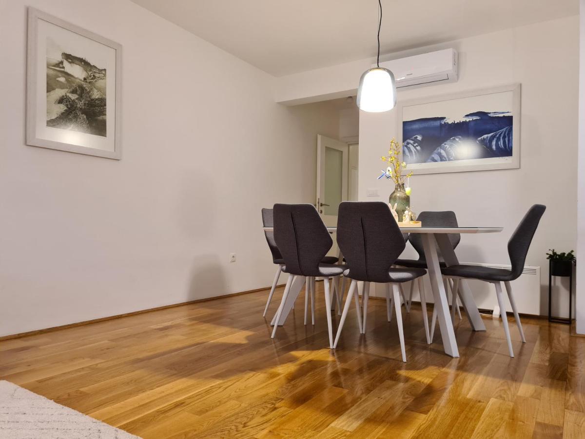 Apartment Pinna Nobilis, Private Parking มาคาร์สกา ภายนอก รูปภาพ