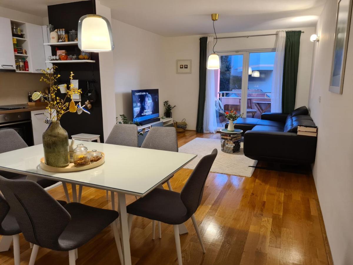 Apartment Pinna Nobilis, Private Parking มาคาร์สกา ภายนอก รูปภาพ