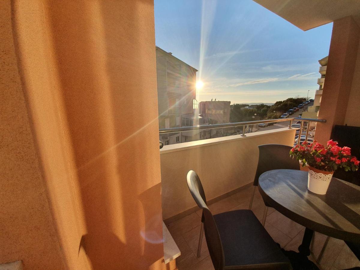 Apartment Pinna Nobilis, Private Parking มาคาร์สกา ภายนอก รูปภาพ
